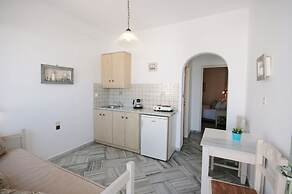 Hara Studios and Apartments