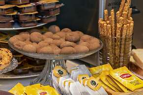 Nika Otel & Cafe
