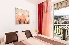 Apartment Nina