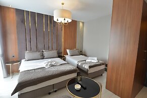 Santra Hotel