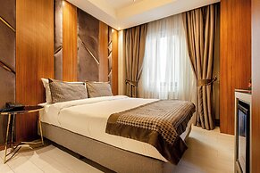 Santra Hotel