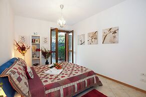Vista d'Oro Ulivo Apt. 4