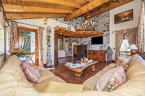 Villa Victoria