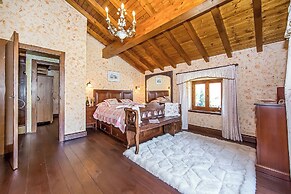 Villa Victoria