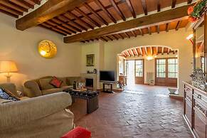 Villa Pallina With Pool