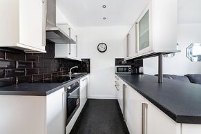 Mclaren House Seahouses