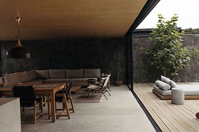 Hotel Cuatro Cuatros