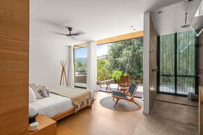 Hotel Cuatro Cuatros