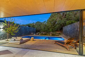 Hotel Cuatro Cuatros
