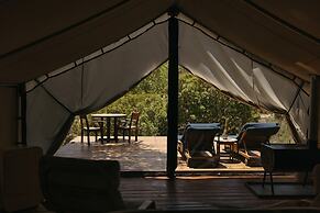 Hotel Cuatro Cuatros