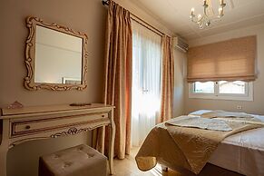 Aigli Villa