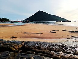The Azure - M'Pai Bay