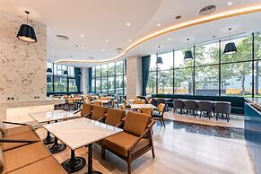 Mövenpick Living West Hanoi
