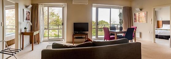 Ocean Breeze Hotel