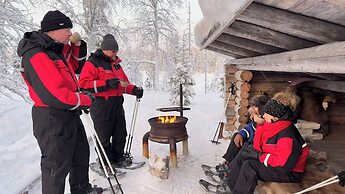 Overwater Hut Kuusamo