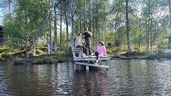 Overwater Hut Kuusamo