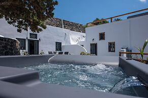 Noelia Suites