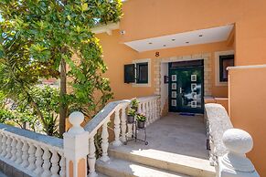 An Apartment Magnolia