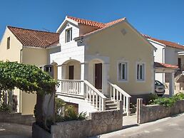 Superior Apartment in Stari Grad