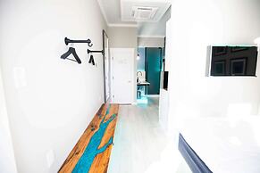 River Sirens Hotel