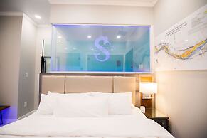 River Sirens Hotel