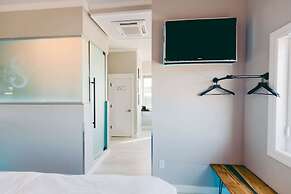River Sirens Hotel