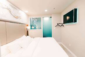 River Sirens Hotel