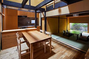 Marukyo Gakurinan