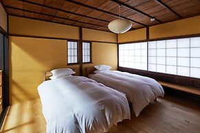 Marukyo Gakurinan