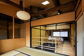 Marukyo Gakurinan