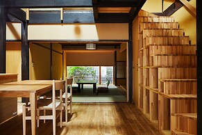 Marukyo Gakurinan