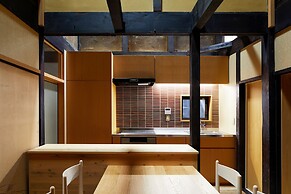 Marukyo Gakurinan