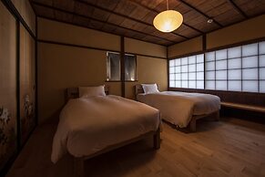 Marukyo Gakurinan