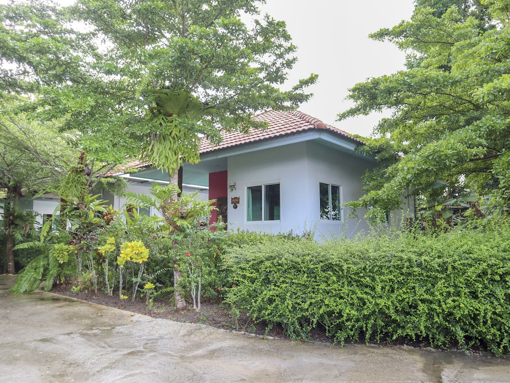 OYO 1101 Tanrak Bungalow