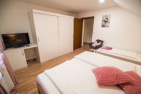 Guesthouse Leški Dvor