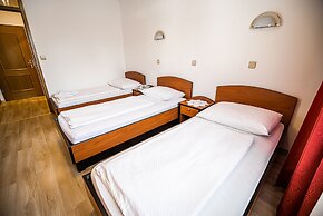 Guesthouse Leški Dvor