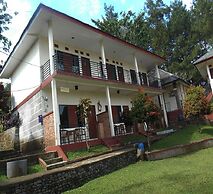 Cunang Hill Hotel & Resort