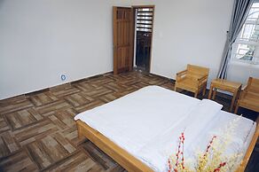 B Villa