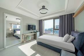 Cornerstone Hotel