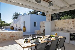 TD Trulli Balice Luxury Retreat with Pool