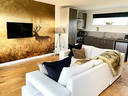 Druid House Lodge