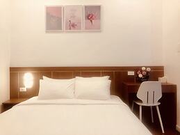 Marina Hotel