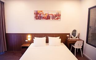 Marina Hotel
