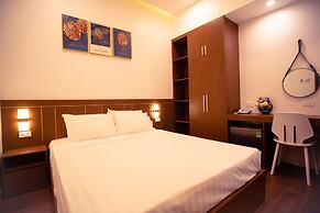 Marina Hotel