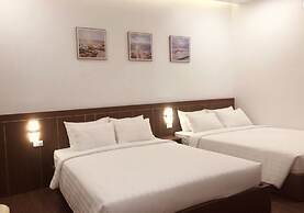 Marina Hotel