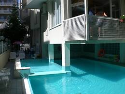Hotel Arno