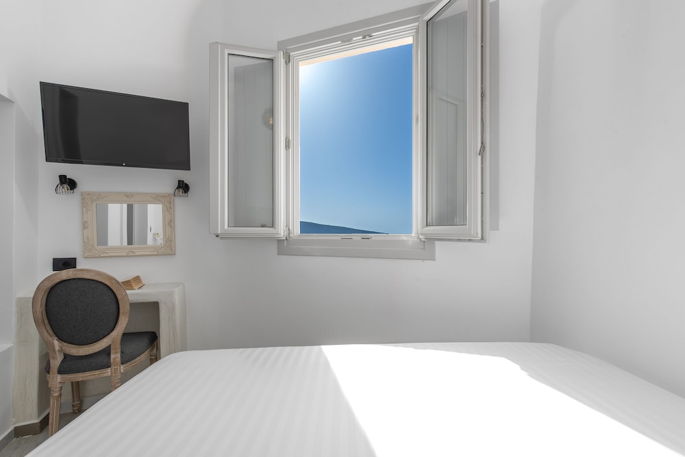 Sole d'oro Sunset & Caldera View Grand Suite