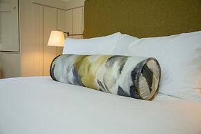 The Falcon Hotel