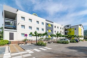 B&B HOTEL Marseille La Valentine
