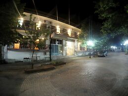 Elizabeth Hotel